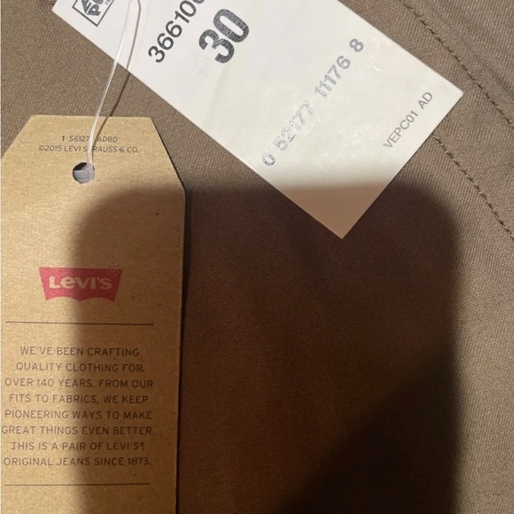 Levi'S Mens Brown Flat Front Relaxed Fit Casual Belt Cargo Shorts Size 30 - Picture 2 of 7